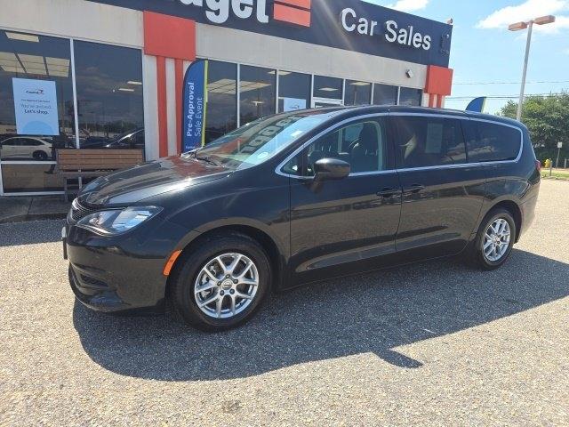 Chrysler Voyager LX FWD 2023