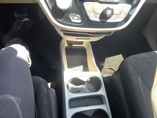Chrysler Voyager LX FWD 2023