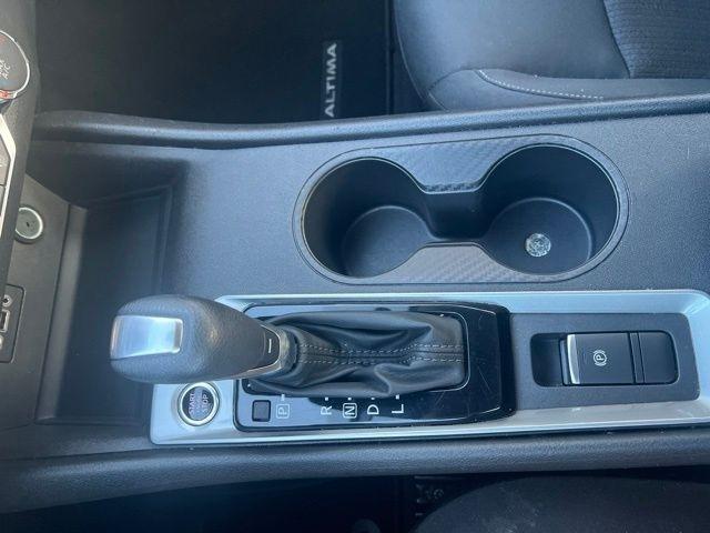 Nissan Altima SV AWD 2025