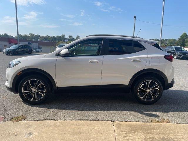 Buick Encore GX FWD 4dr Select 2022
