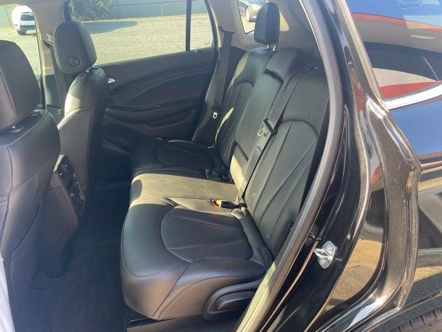 Buick Envision FWD 4dr Essence 2019