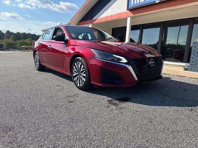 Nissan Altima SV FWD 2025