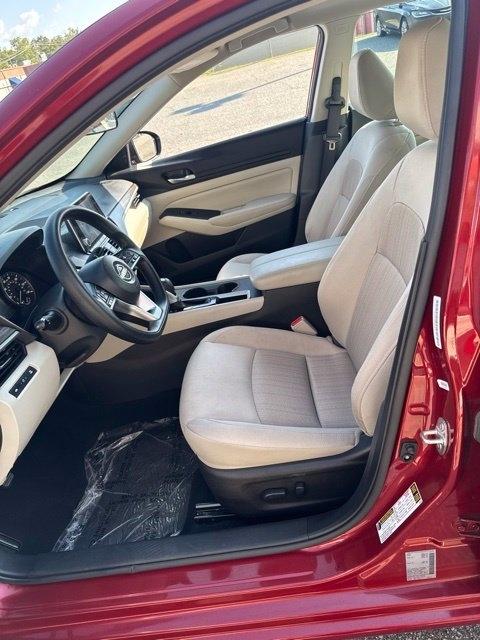 Nissan Altima SV FWD 2025