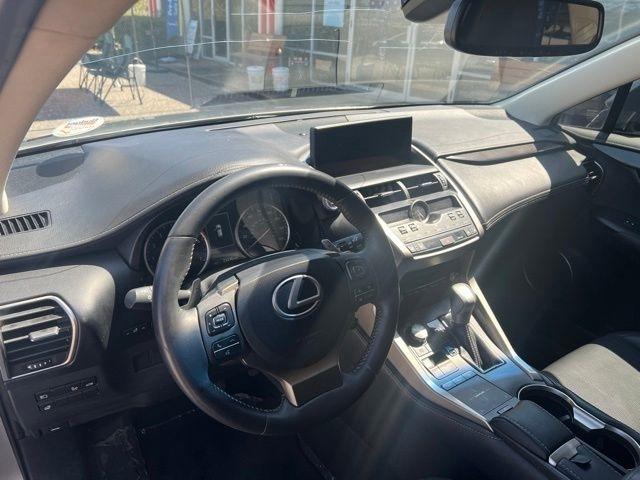 Lexus NX NX 300 FWD 2019