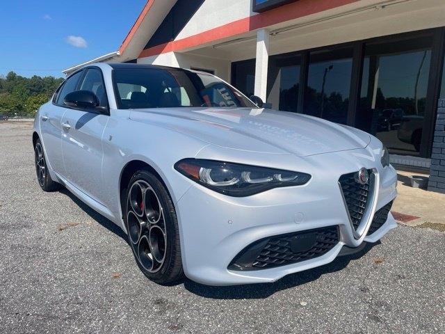 Alfa Romeo Giulia Ti AWD 2024