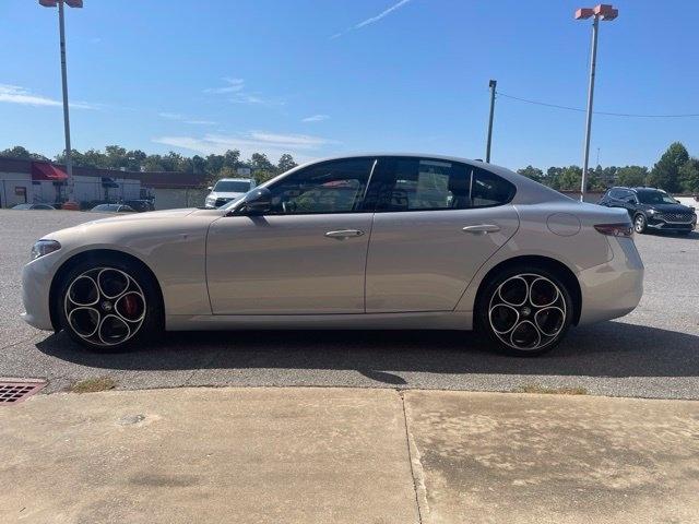 Alfa Romeo Giulia Ti AWD 2024
