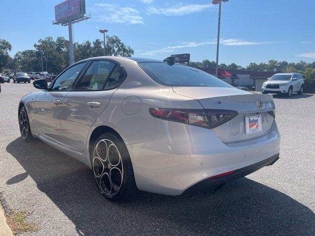 Alfa Romeo Giulia Ti AWD 2024