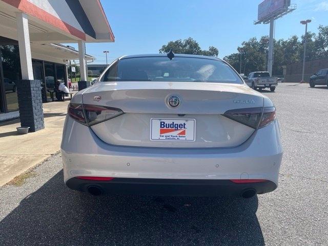 Alfa Romeo Giulia Ti AWD 2024