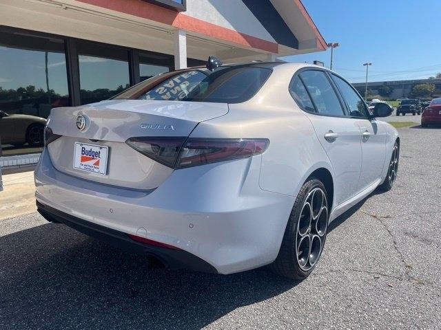 Alfa Romeo Giulia Ti AWD 2024