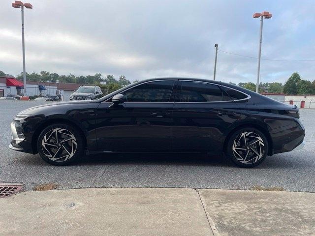 Hyundai Sonata photo 5