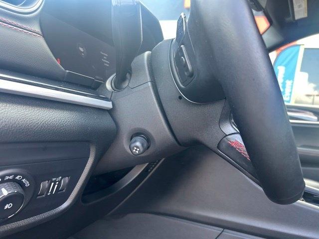 Jeep Grand Cherokee photo 15