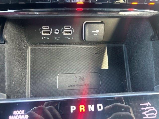 Jeep Grand Cherokee photo 23