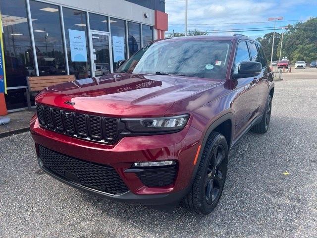 Jeep Grand Cherokee photo 2