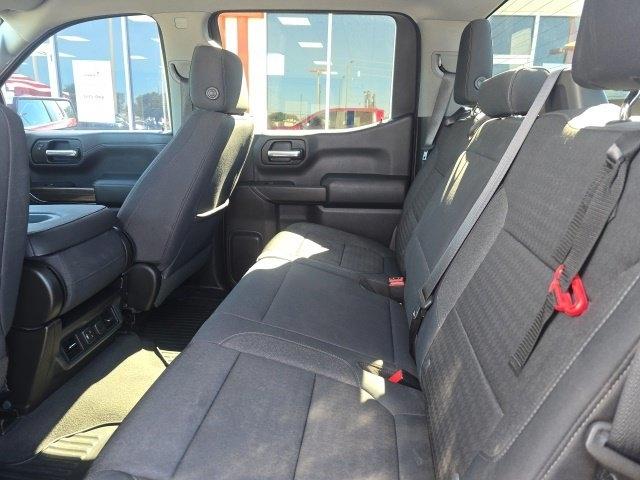 Chevrolet Silverado photo 8