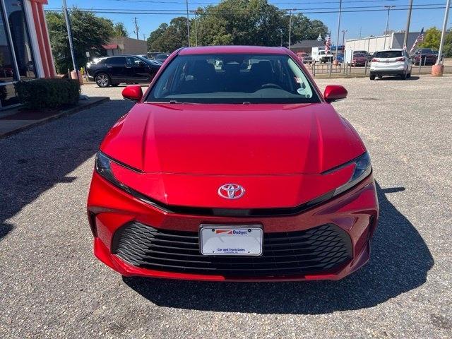 Toyota Camry XLE (Natl) 2025