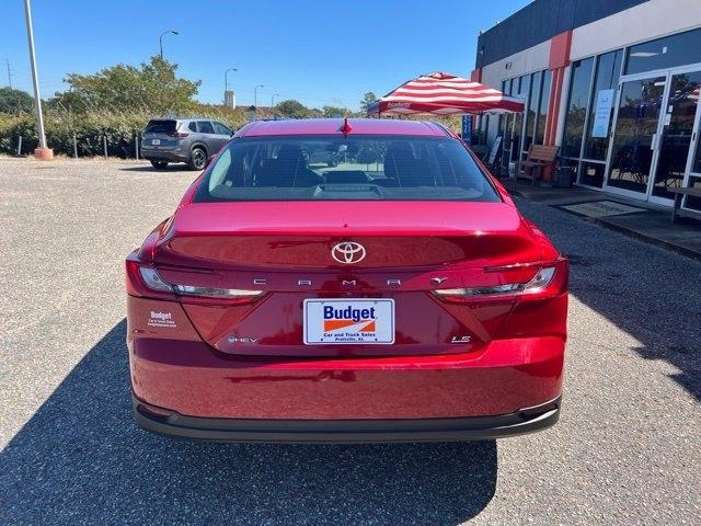Toyota Camry XLE (Natl) 2025