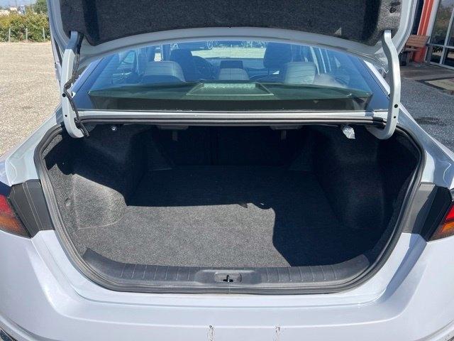 Nissan Altima SR FWD 2025