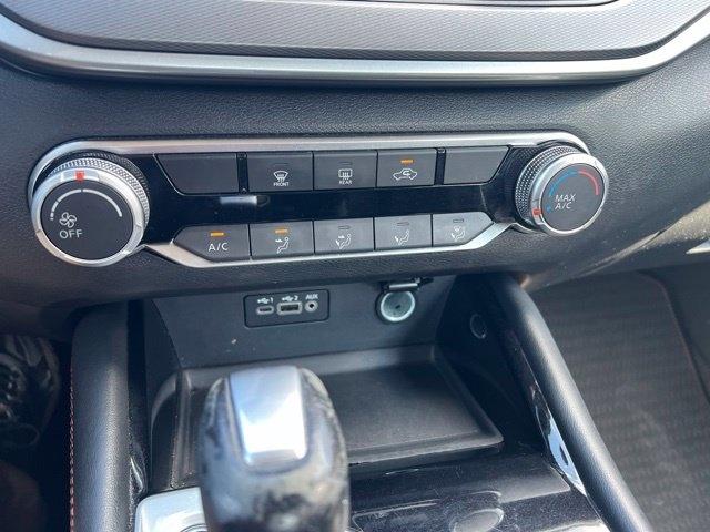 Nissan Altima SR FWD 2025
