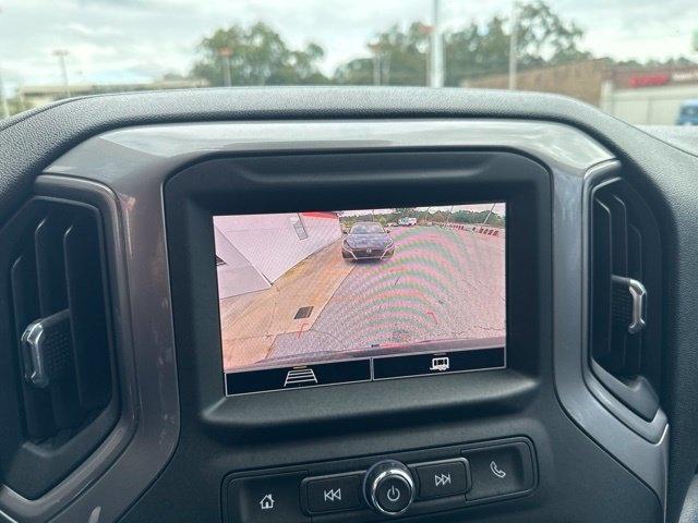 Chevrolet Silverado 1500 2WD Crew Cab 147" Custom 2022