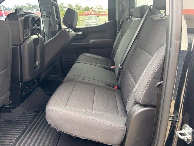 Chevrolet Silverado 1500 2WD Crew Cab 147" Custom 2022