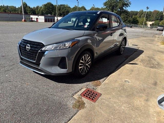 Nissan Kicks SV FWD 2024