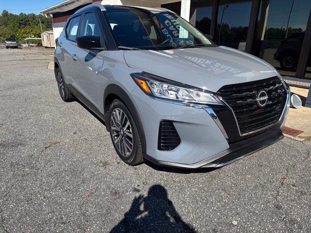 Nissan Kicks SV FWD 2024