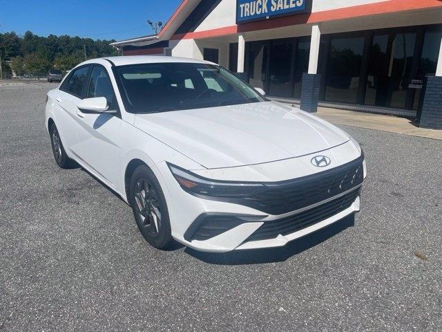 Hyundai Elantra SEL IVT 2024