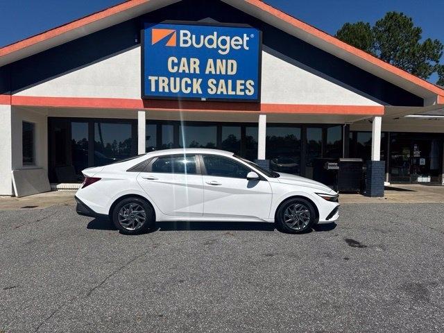 Hyundai Elantra SEL IVT 2024