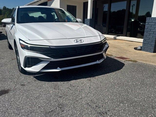Hyundai Elantra SEL IVT 2024