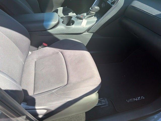 Toyota Venza Limited AWD (Natl) 2022