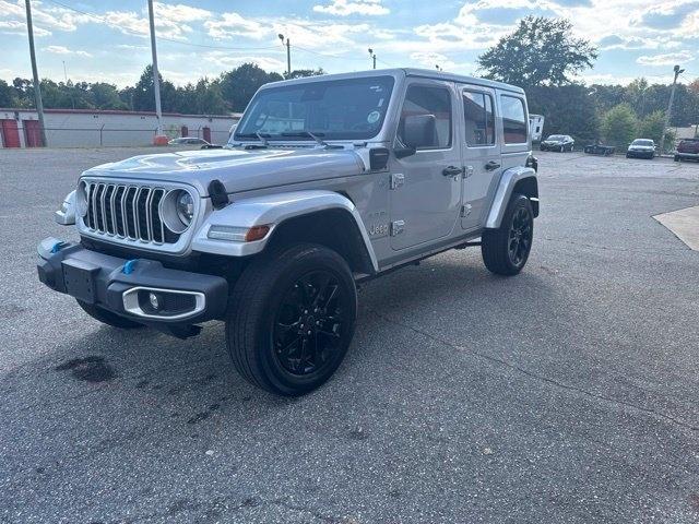 Jeep Wrangler photo 3