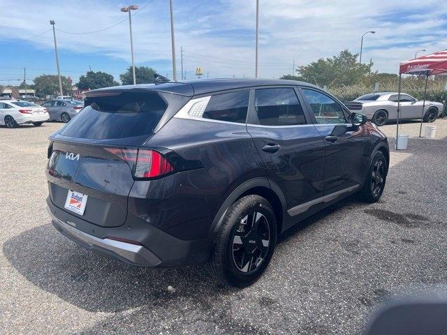 Kia Sportage LX FWD 2026