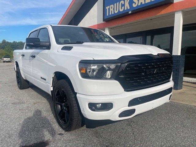 RAM 1500 Big Horn 4x4 Crew Cab 5'7" Box 2023