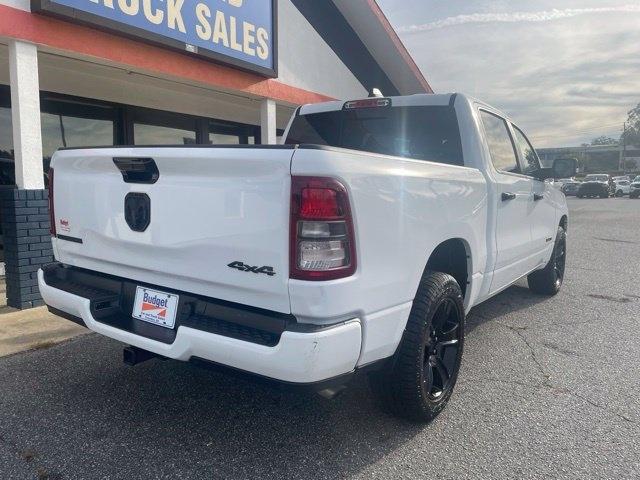 RAM 1500 Big Horn 4x4 Crew Cab 5'7" Box 2023