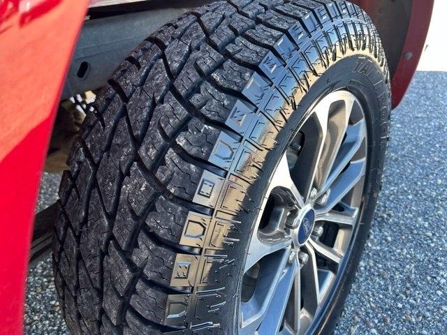 Ford F-150 photo 26