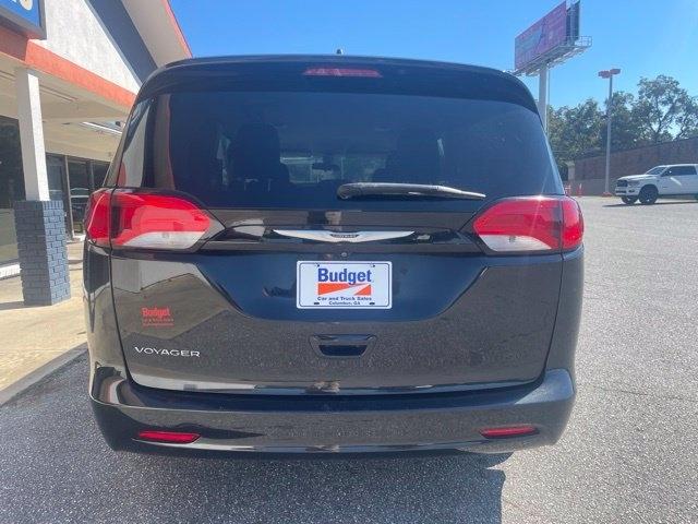 Chrysler Voyager LX FWD 2022
