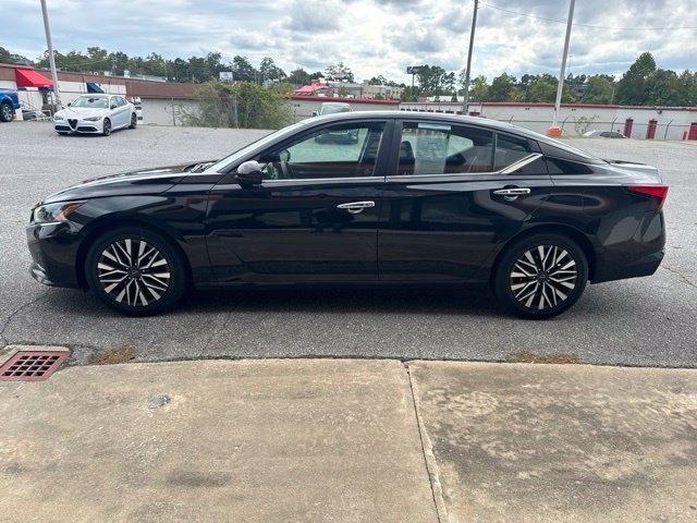 Nissan Altima 2.5 SV Sedan 2023