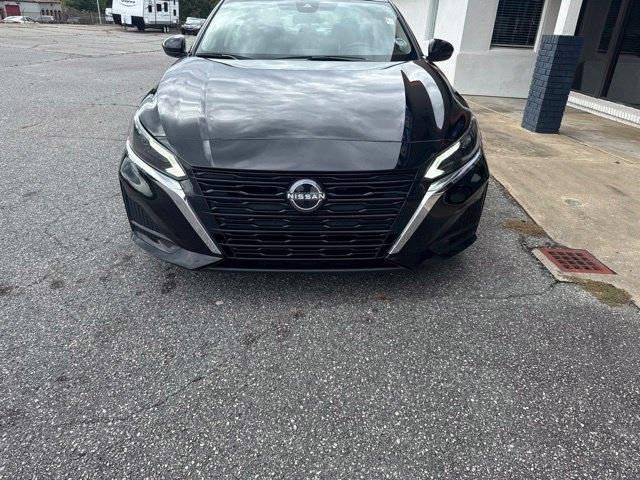 Nissan Altima 2.5 SV Sedan 2023