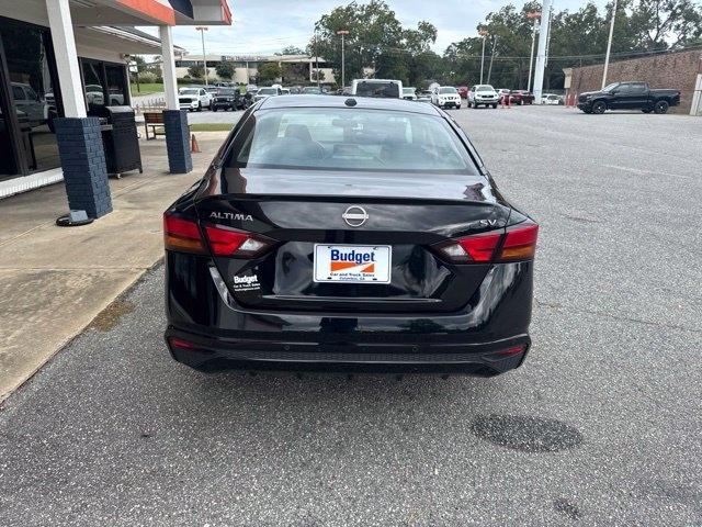 Nissan Altima 2.5 SV Sedan 2023