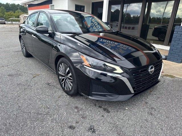 Nissan Altima 2.5 SV Sedan 2023