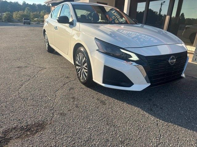 Nissan Altima SV AWD 2025