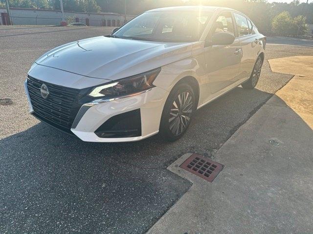 Nissan Altima SV AWD 2025