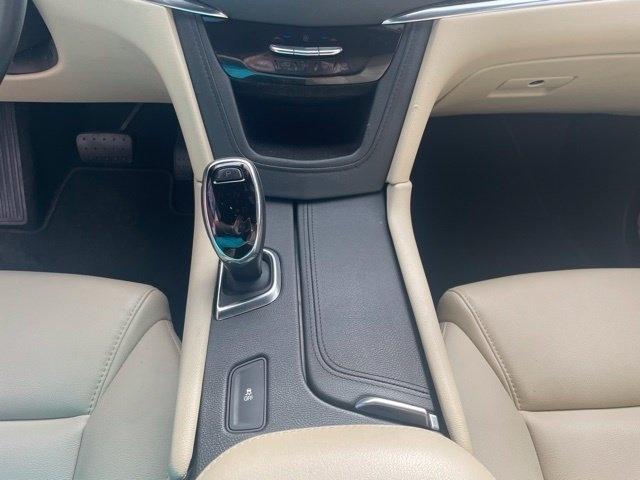 Cadillac XT5 FWD 4dr 2019