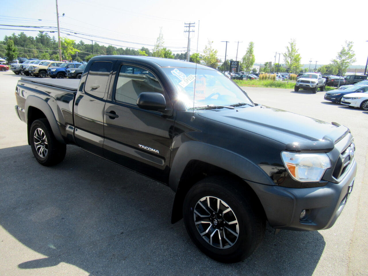 2015 Toyota Tacoma Base 4x4 Access Cab photo 5