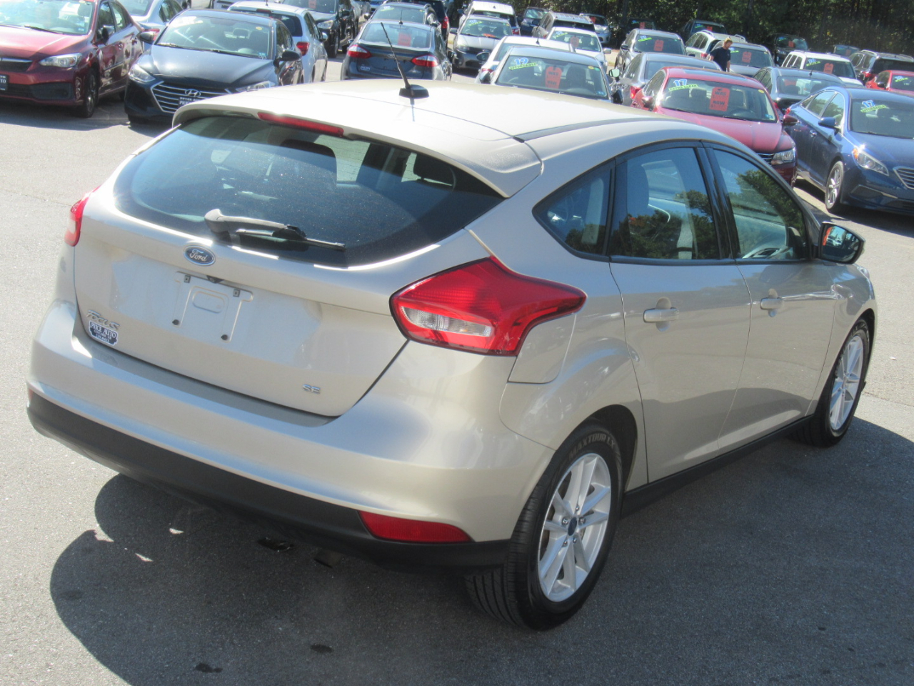 2018 Ford Focus SE photo 6