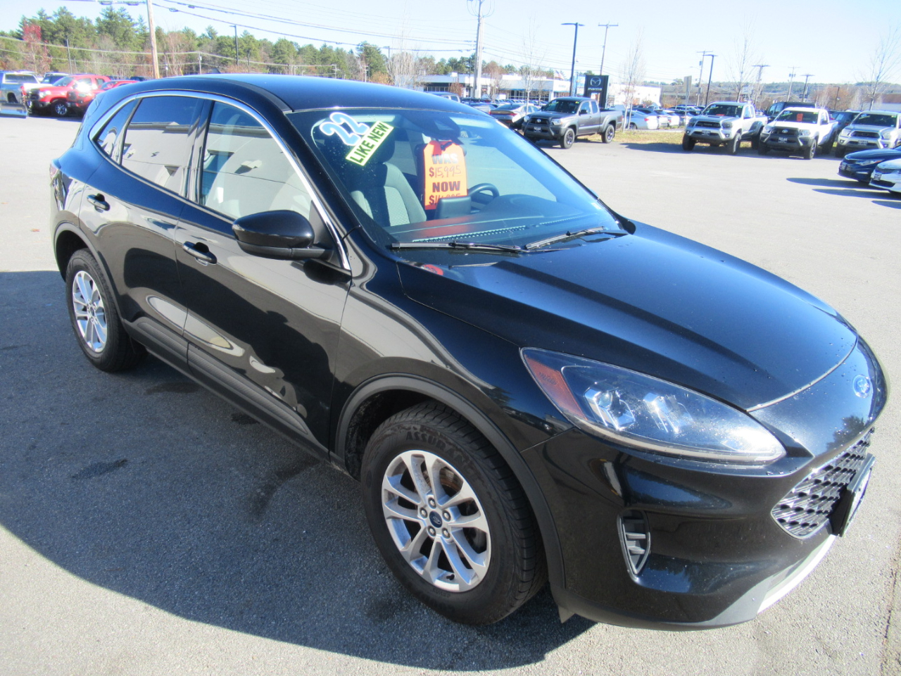 2021 Ford Escape SE photo 3