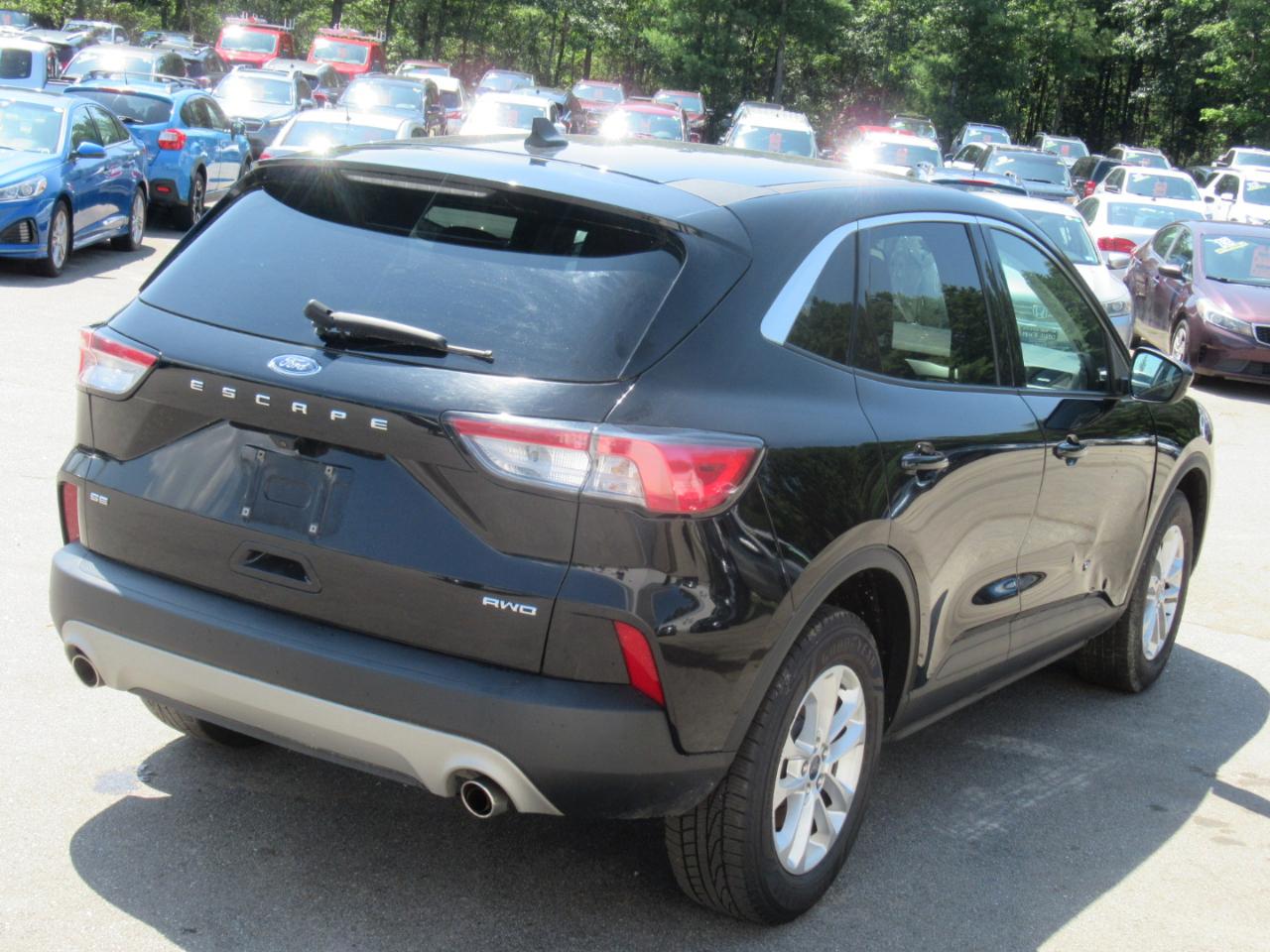Ford Escape  2021