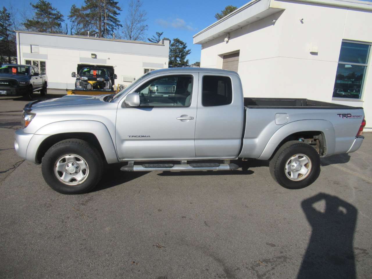 2005 Toyota Tacoma V6 Access Cab 4x4 photo 3