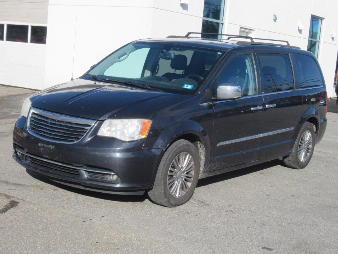 2013 Chrysler Town & Country Touring L 4dr Mini Van