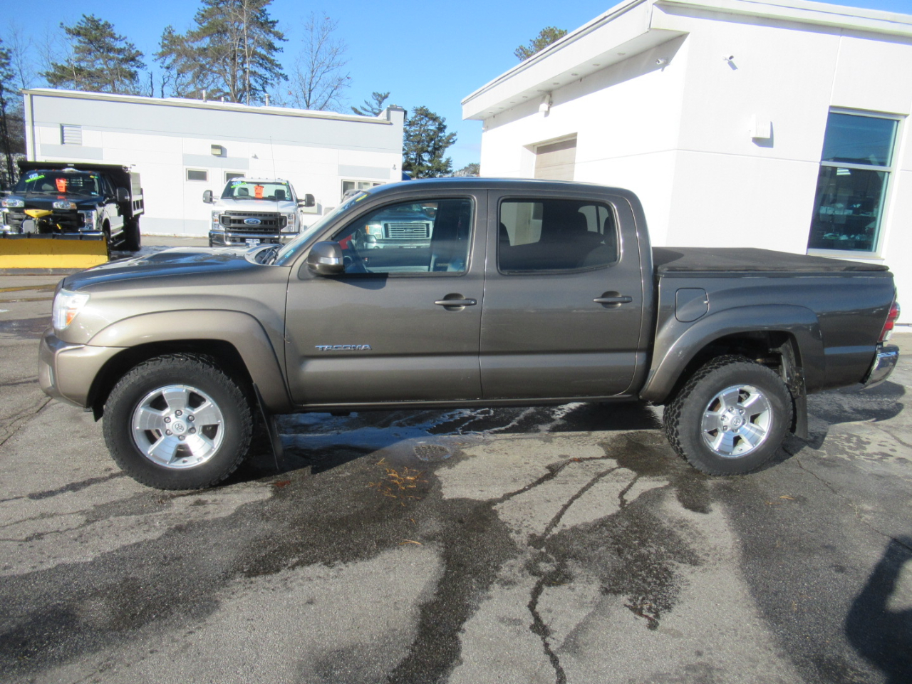 Toyota Tacoma  2013